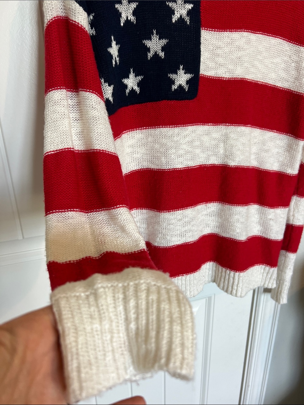 Merled USA Flag Knit Sweater - Red, White & Navy- super soft sz Small - Picture 4 of 9